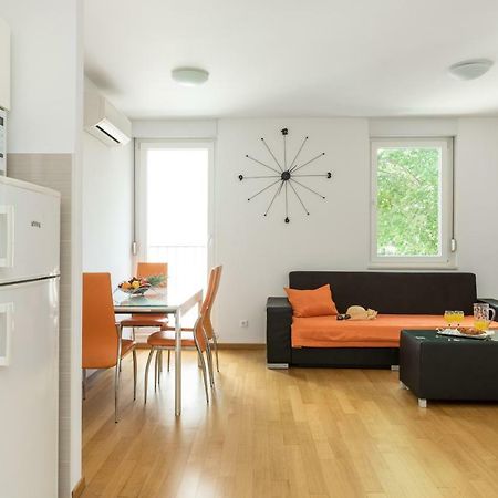 Apartment Marcela With Private Parking Split Eksteriør bilde