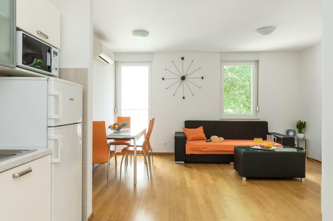 Apartment Marcela With Private Parking Split Eksteriør bilde