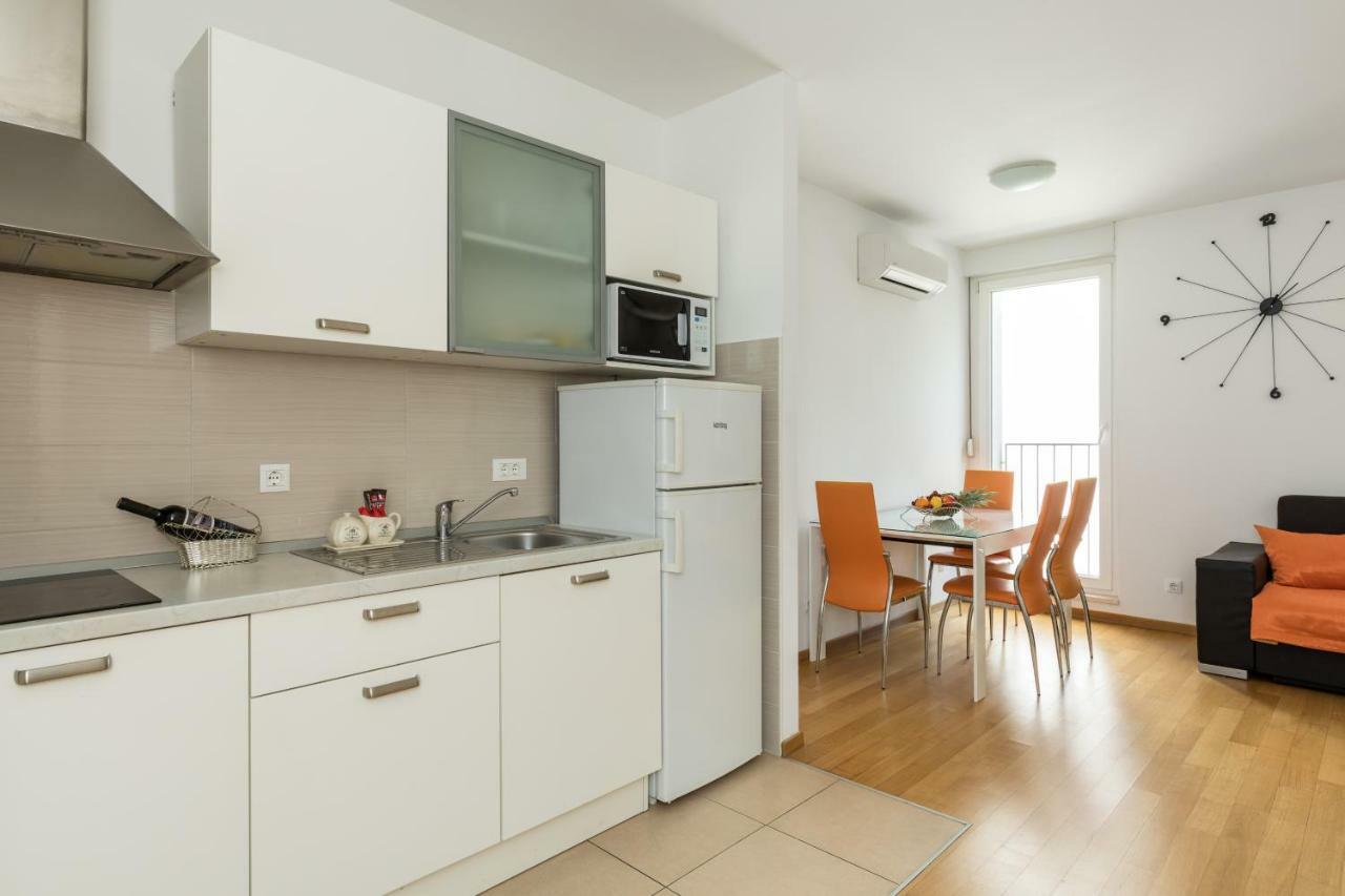 Apartment Marcela With Private Parking Split Eksteriør bilde